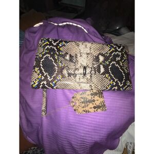 Snakeskin Print Clutch Bag with Wristlet Strap Fashionable Accessory